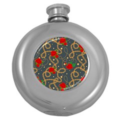 Golden Chain Pattern With Roses Round Hip Flask (5 Oz) by designsbymallika