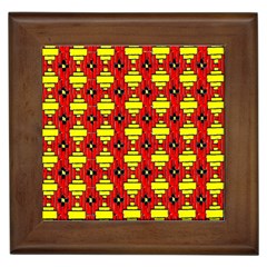 Rby 103 Framed Tile