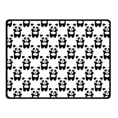 Pattern Bébé Panda Fleece Blanket (small) by kcreatif