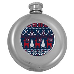 Knitted Christmas Pattern Round Hip Flask (5 Oz) by Vaneshart