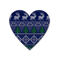 Beautiful Knitted Christmas Pattern Blur Green Heart Magnet by Vaneshart