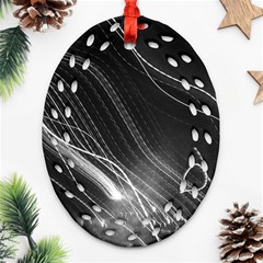 Photo Lumière Noir/gris Oval Filigree Ornament (two Sides) by kcreatif