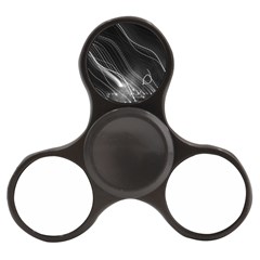 Photo Lumière Noir/gris Finger Spinner by kcreatif