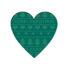 Beautiful Knitted Christmas Pattern Green Heart Magnet by Vaneshart