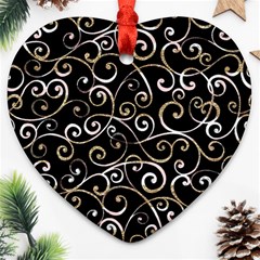 Swirly Gyrl Ornament (heart)