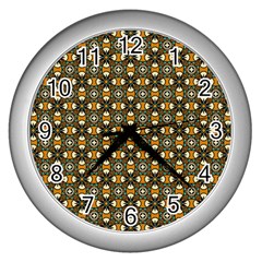 Df Delizia Wall Clock (silver) by deformigo