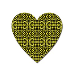 Df Manzanilla Heart Magnet by deformigo