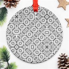 Black And White Baroque Ornate Print Pattern Round Ornament (Two Sides)