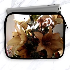 Lilies 1 1 Apple Ipad 2/3/4 Zipper Cases by bestdesignintheworld