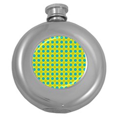 Taroa Round Hip Flask (5 Oz) by deformigo