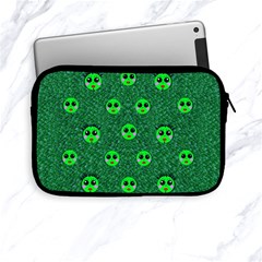 Smiling Happy Ones In The Fauna Apple Ipad Mini Zipper Cases by pepitasart