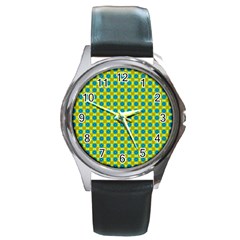 Bisento Round Metal Watch by deformigo