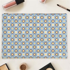 Altmeli Cosmetic Bag (xxl) by deformigo