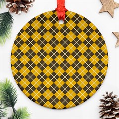 Tomis Ornament (round) by deformigo