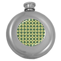 Thysiani Round Hip Flask (5 Oz) by deformigo