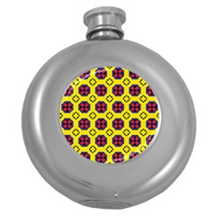 Memphis Round Hip Flask (5 Oz) by deformigo