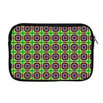 Tioga Apple MacBook Pro 17  Zipper Case Front