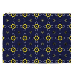 Tanheli Cosmetic Bag (xxl) by deformigo