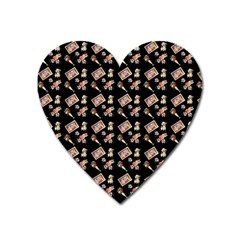 Robin Art Black Pattern Heart Magnet