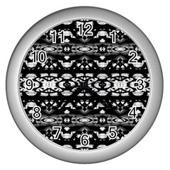 Black And White Modern Ornate Stripes Design Wall Clock (Silver)