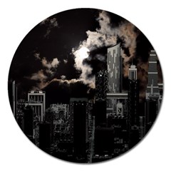 City Night Moon Skyline Skyscraper Magnet 5  (round)