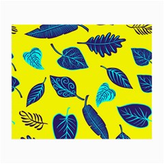 Leaves Pattern Picture Detail Small Glasses Cloth by Nexatart