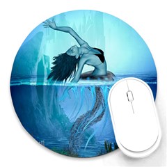 Wonderful Jellyfish Women Round Mousepads by FantasyWorld7