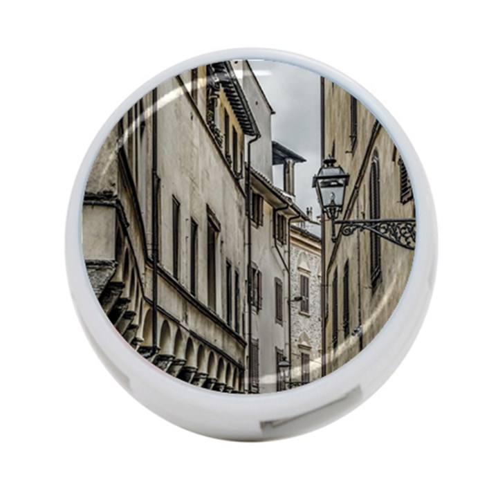 Houses At Historic Center Of Florence, Italy 4-Port USB Hub (Two Sides)