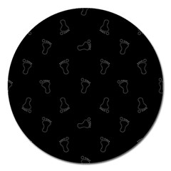 Neon Style Black And White Footprints Motif Pattern Magnet 5  (round) by dflcprintsclothing