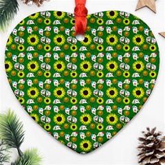 Hawaii Ghost Green Ornament (Heart)