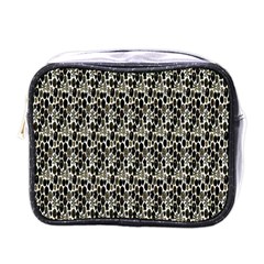 Digital Mandale Mini Toiletries Bag (one Side) by Sparkle