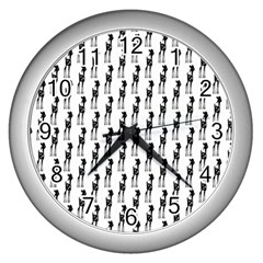 Shiny Knot Wall Clock (silver) by Sparkle