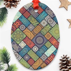 Diagonal Floral Tiles Pattern Ornament (oval)