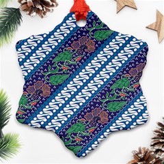 Indonesian Combination Batik With Dominant Blue Color Snowflake Ornament (two Sides)