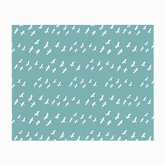 Group Of Birds Flying Graphic Pattern Small Glasses Cloth