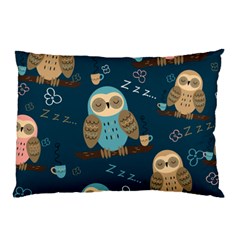 Seamless Pattern Owls Dreaming Pillow Case by Vaneshart