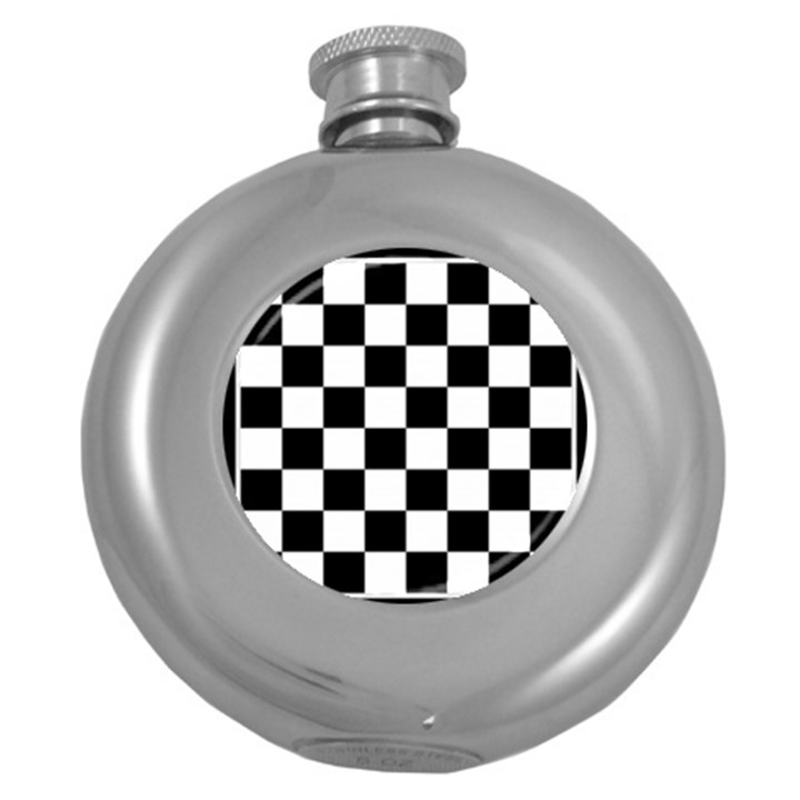 Chess board background design Round Hip Flask (5 oz)