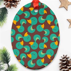 Vector-illustration-seamless-pattern-with-cartoon-duck Ornament (oval) by Vaneshart