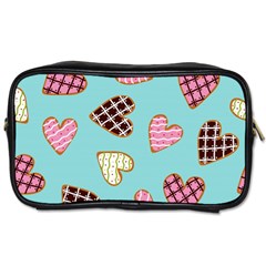 Seamless Pattern With Heart Shaped Cookies With Sugar Icing Toiletries Bag (one Side) by Vaneshart