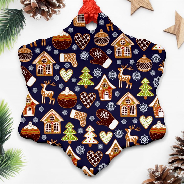 Winter-seamless-patterns-with-gingerbread-cookies-holiday-background Ornament (Snowflake)