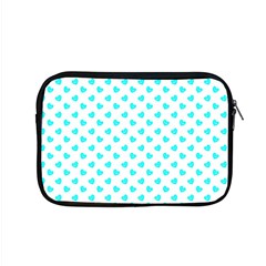 White Light Blue Hearts Pattern, Pastel Sky Blue Color Apple Macbook Pro 15  Zipper Case by Casemiro