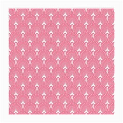 White And Pink Art-deco Pattern Medium Glasses Cloth by Dushan