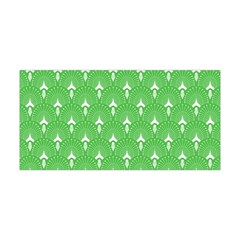 Green And White Art-deco Pattern Yoga Headband by Dushan