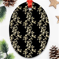 Dark Botanical Motif Pattern Ornament (oval)