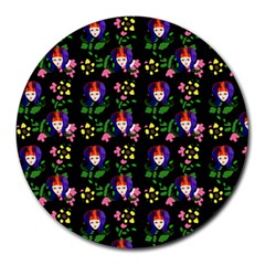 60s Girl Floral Daisy Black Round Mousepads