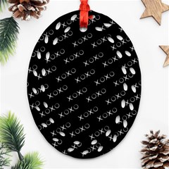 Xoxo Black And White Pattern, Kisses And Love Geometric Theme Ornament (oval Filigree) by Casemiro