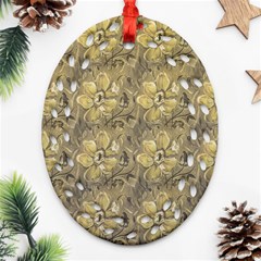 Retro Stlye Floral Decorative Print Pattern Ornament (oval Filigree)