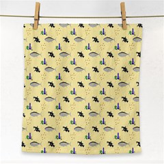 Bluefishes Face Towel by Sparkle