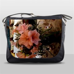 20181209 181459 Messenger Bag by 45678