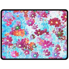 Cosmos Flowers Fleece Blanket (Large) 